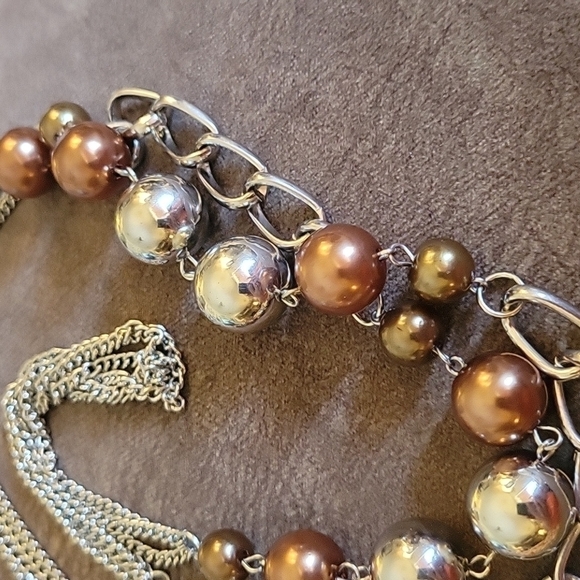 3/$30 VTG Long Bronze Silvertone Metal Beaded Chain Necklace - Picture 4 of 7